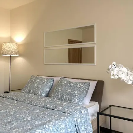 Апартамент Marssel Luxe *