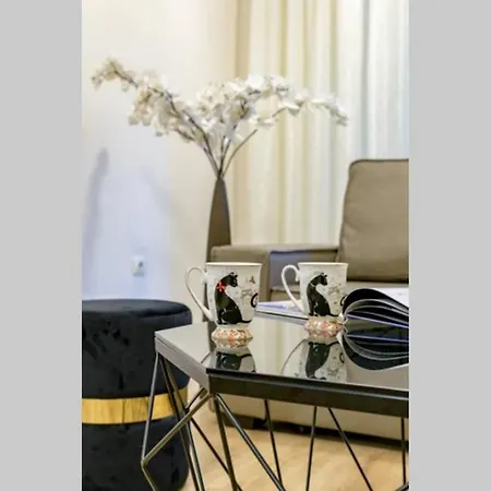 Marssel Luxe *
